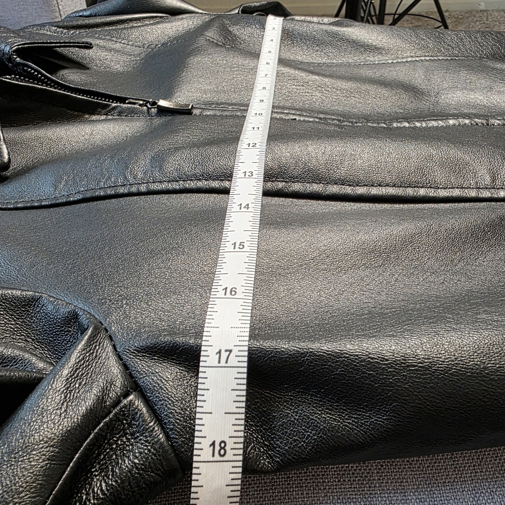 Dialogue Black Leather Zip-Up Jacket – Size M - Bikercore Y2K Style - Picture 16 of 17